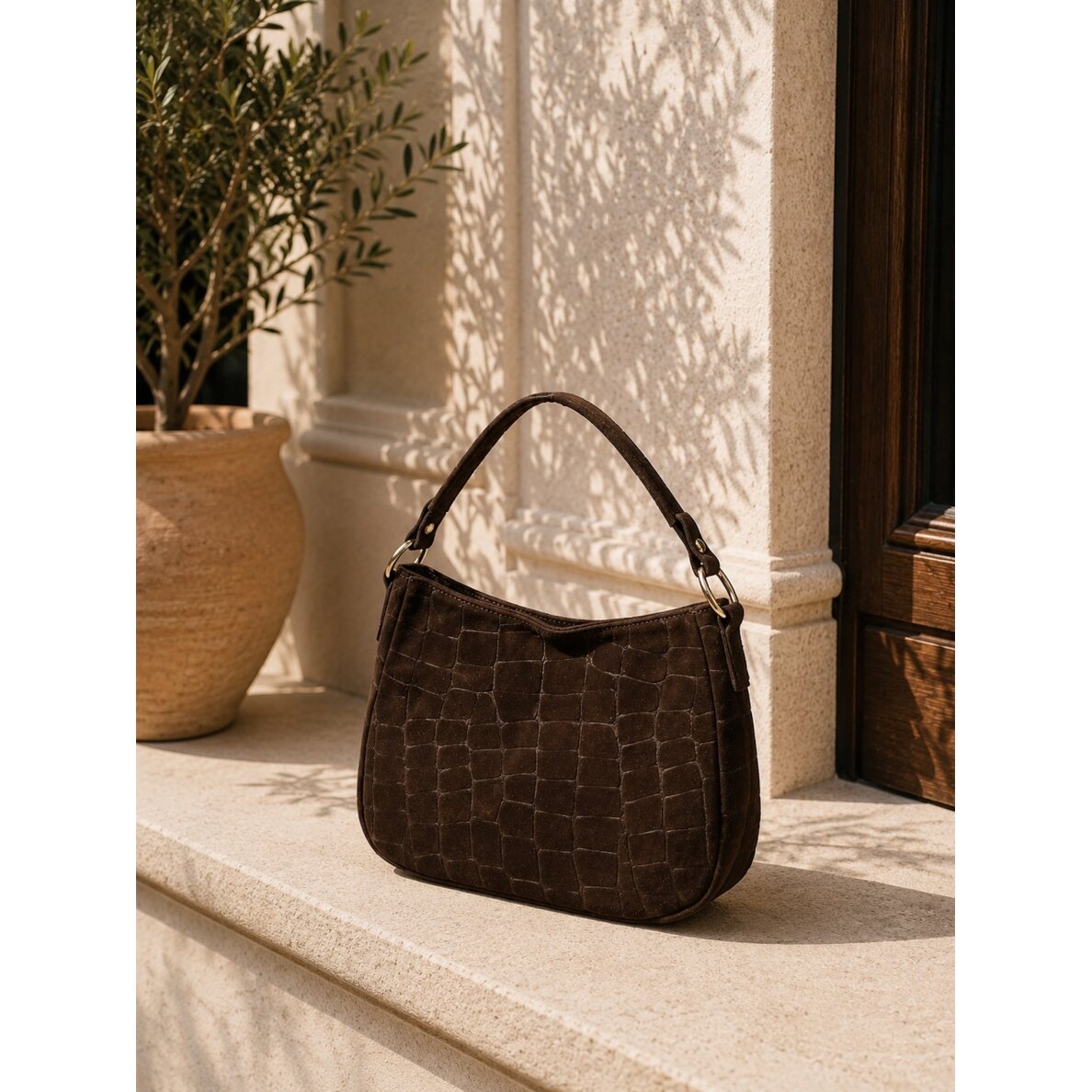 Luka 24-085 CROCO GOLD 8